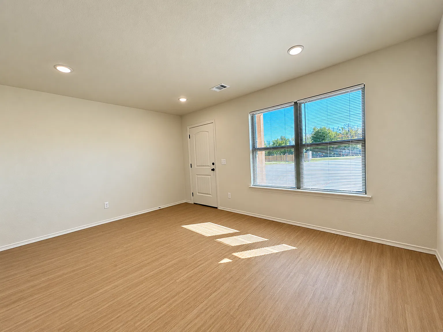 2602 N Center Street — Photo 3