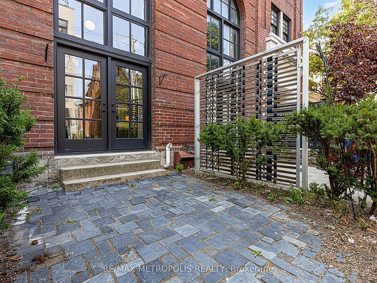 394 Euclid Ave #102 — Photo 8