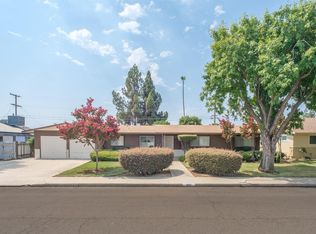2107 4th St, Sanger, CA 93657