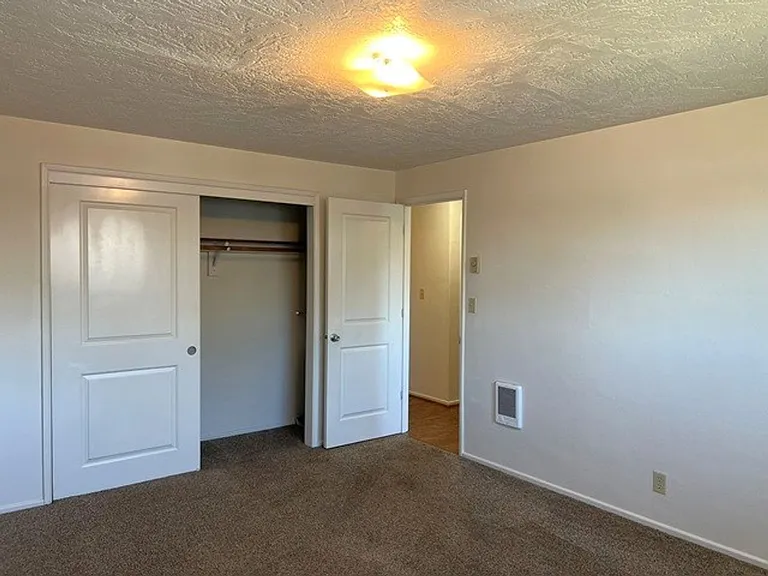 1125 Wyatt Ave — Photo 16