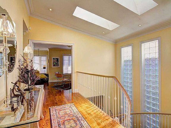 3rd image of 442 Bedford Park Ave
