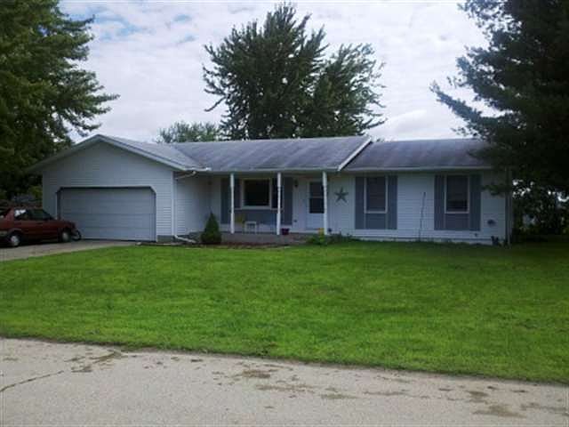 1st image of 66200 Chamfers Ln