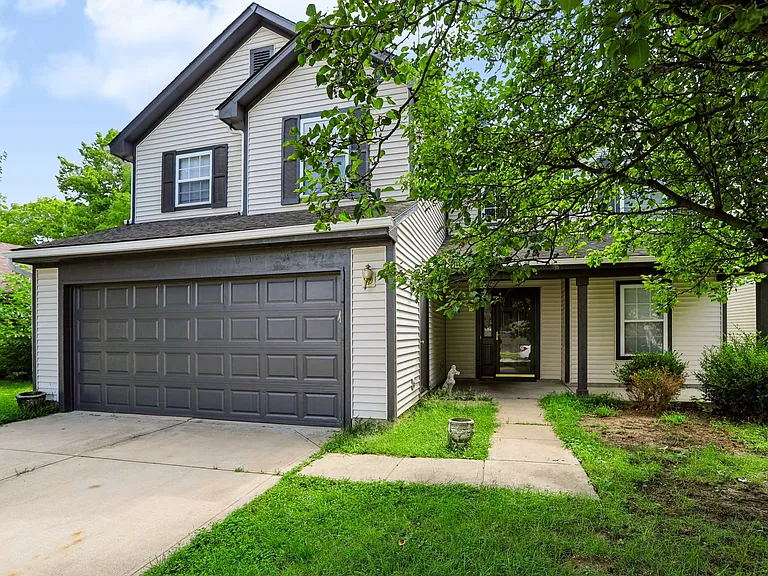 5439 Lake Boggs St — Photo 3
