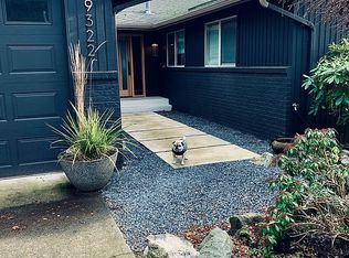 19322 65th Ave NE, Kenmore, WA 98028