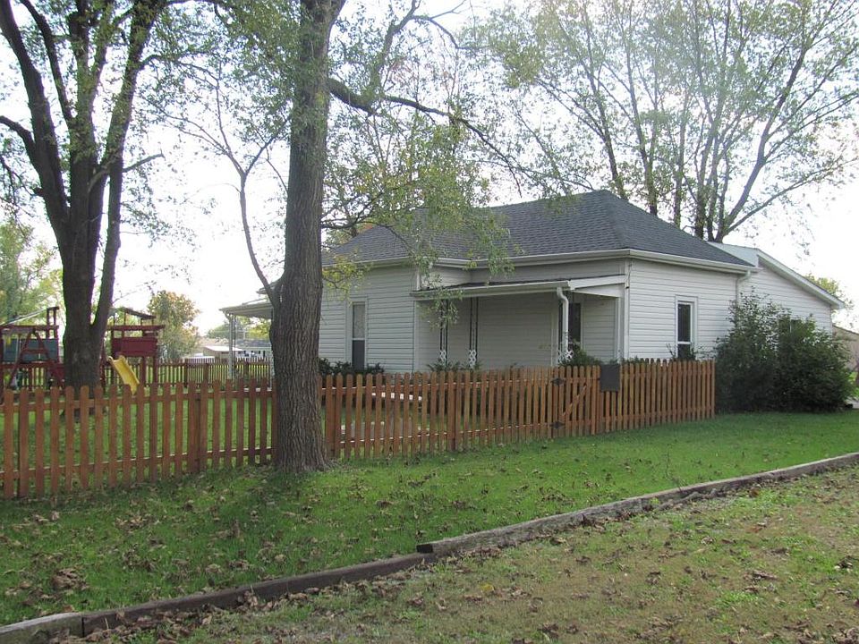 2nd image of 8611 N Browns Station Dr #D