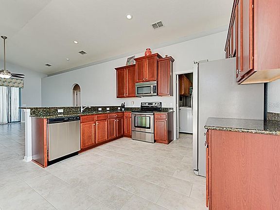 5th image of 4523 Magnolia Preserve Ct
