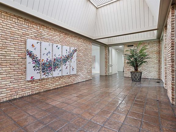 2nd image of 6000 Indian Creek Ct