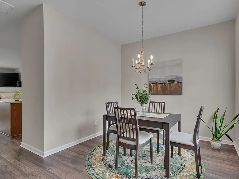 3114 Courtney Creek Blvd — Photo 6