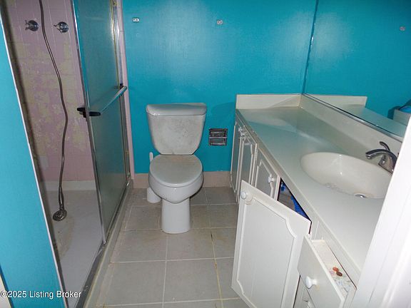 3rd image of 1815 Gardiner Ln APT Wb20