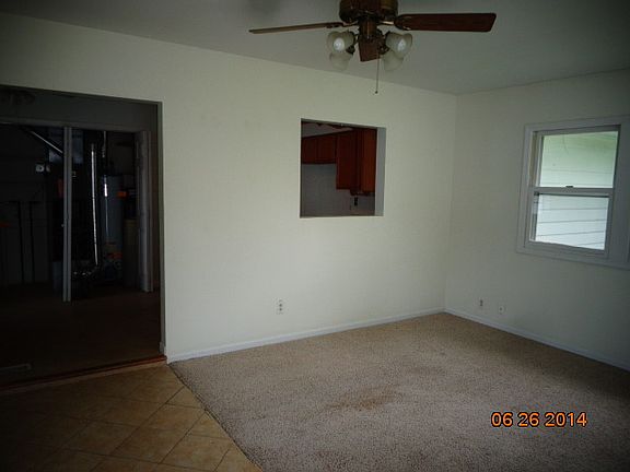 2nd image of 131 Cotton Ave