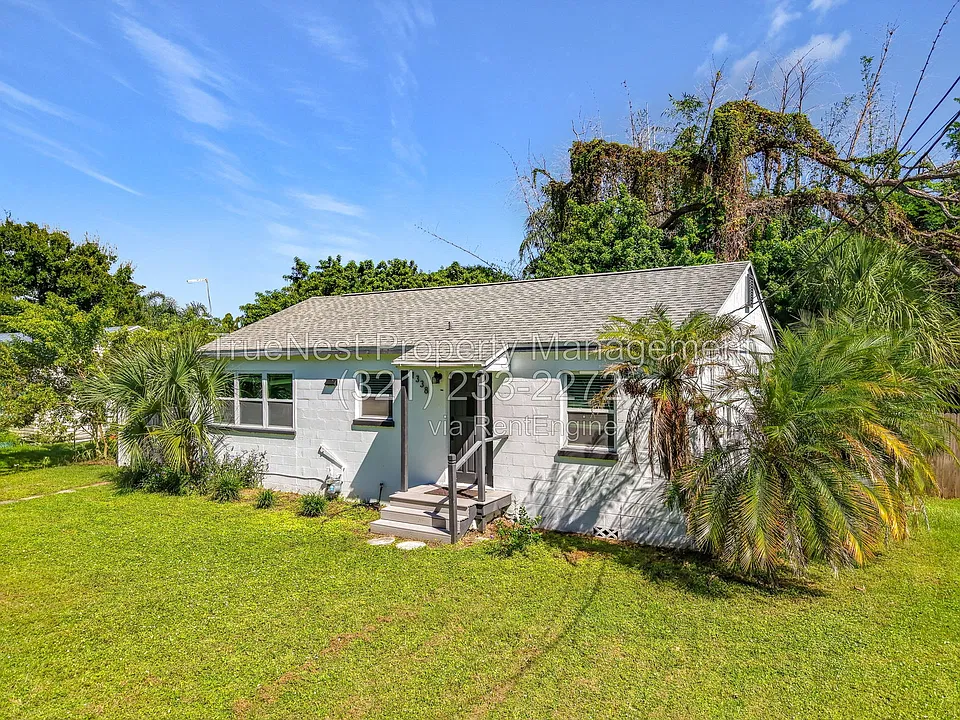 1338 Lenora Dr