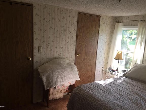 4th image of 31793 10th Ave