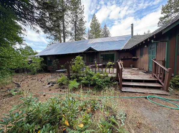 400 Grove Ave, McCloud, CA 96057
