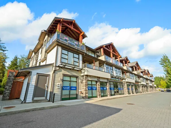 13585 16th Ave #209, Surrey, BC V4A 1P6