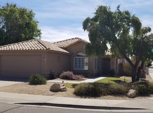 7469 W Crest Ln, Glendale, AZ 85310