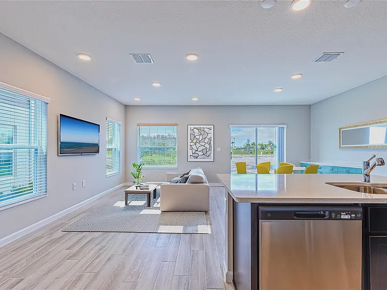 5060 Rain Shadow Dr — Photo 9