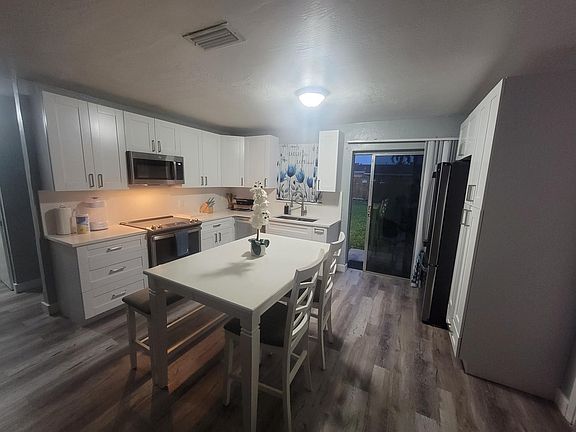 5th image of 1531 SW 63rd Avenue