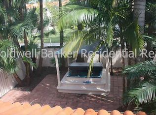 6708 Poinciana Ct, South Miami, FL 33143