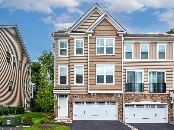 3rd image of 57 Lila Ln