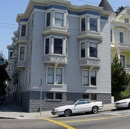 4th image of 1275-1285 Waller St #1283