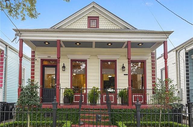 1st image of 1926 Elysian Fields Ave