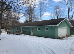 2509 S Park Rd, Eau Claire, MI 49111