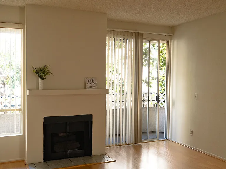 553StAn — Photo 25