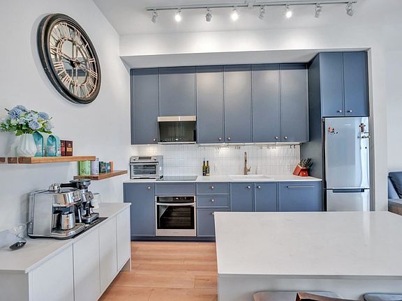 2nd image of 718 Edgar Ave #404