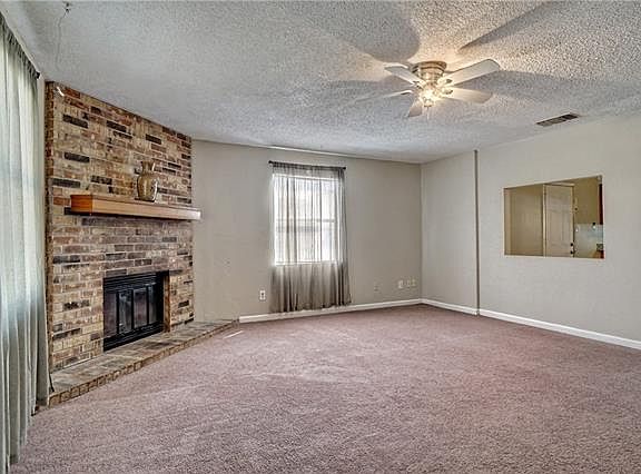 4th image of 3504 N Beach St