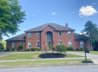 4800 Waterside Dr, Lexington, KY 40513