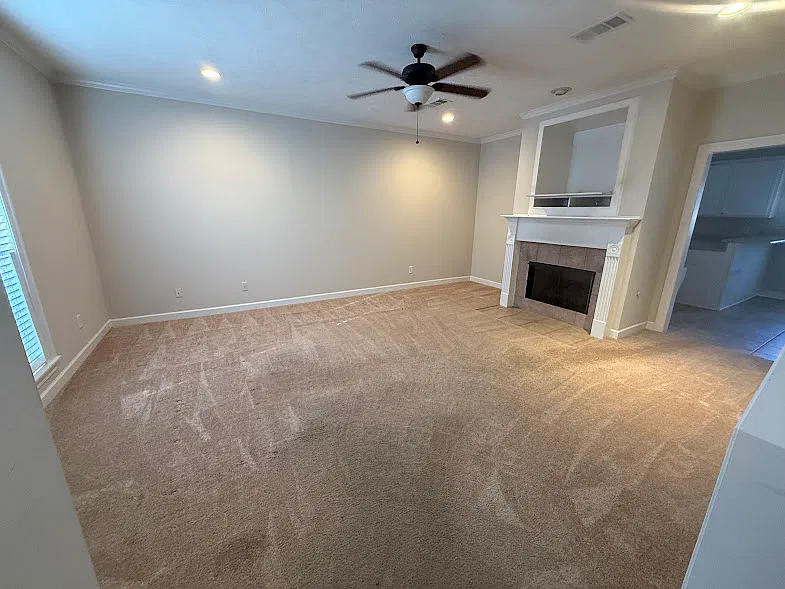 3 bed, 2.5 bath, 1840 sqft, $2,000 — Photo 4