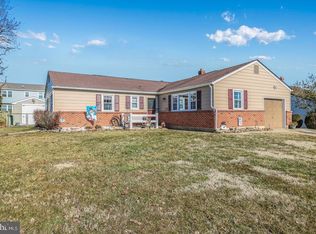 10 Black Rd, New Castle, DE 19720