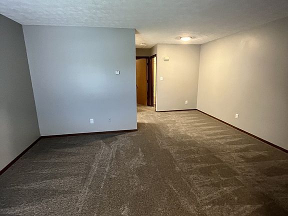 2nd image of 4295 S Kian St