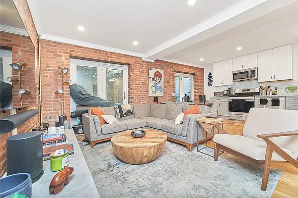 Rented by Living New York | media 19