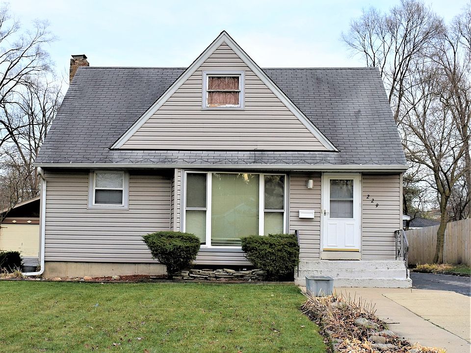 1st image of 229 S Lodge Ln