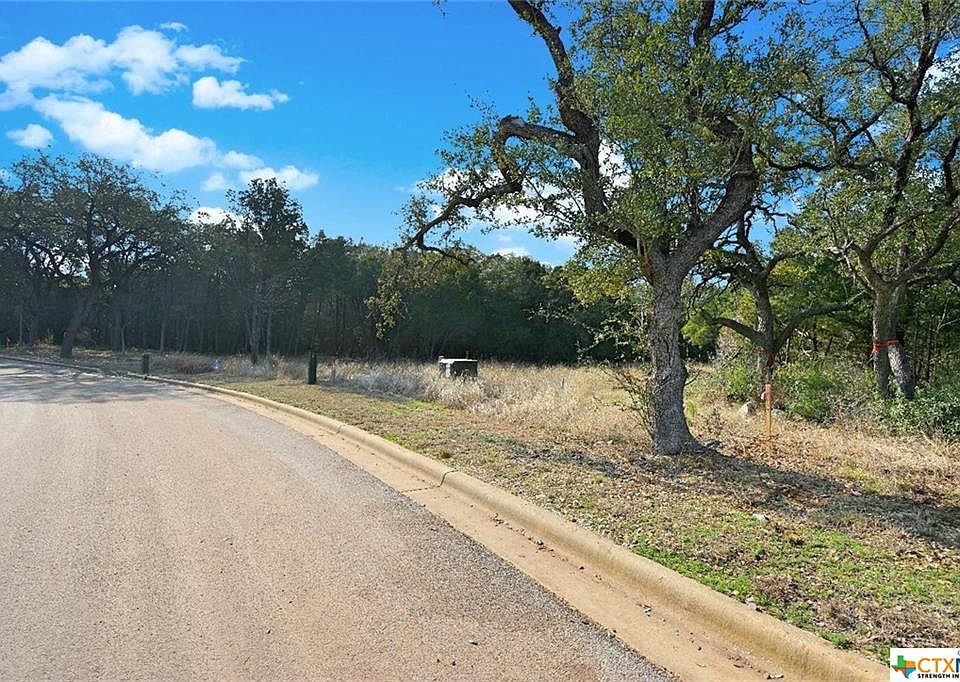 1st image of 2350 Geneseo Oaks