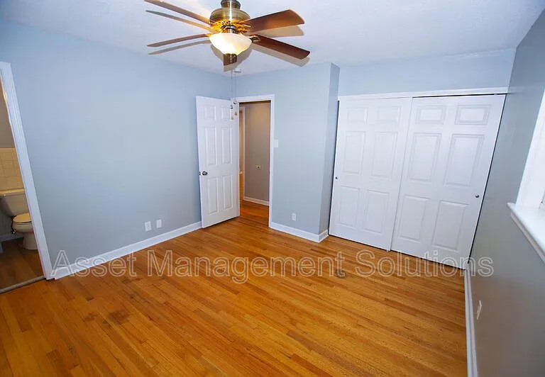 723 Riderwood Dr — Photo 13