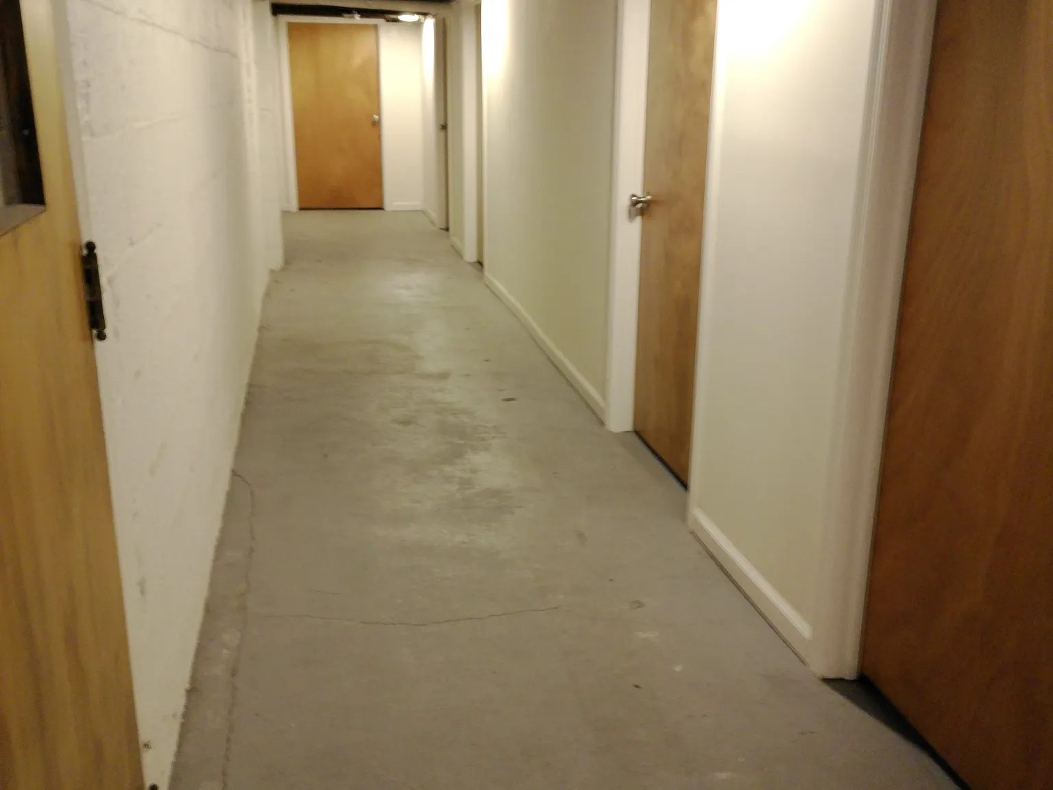 2 bed, 1200 sqft, $2,000 — Photo 2
