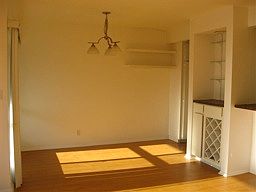 2nd image of 6275 Canterbury Dr Unit 306