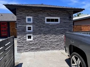 904 E Myrtle Ave, Visalia, CA 93292