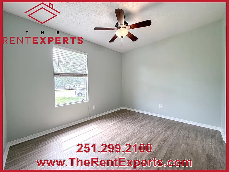 769 Trailwood Dr W — Photo 5