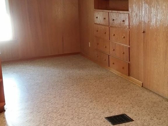 5th image of 1136 Highland Park Blvd