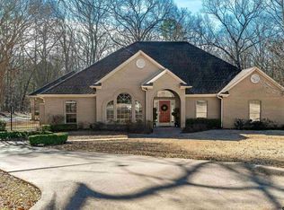 2924 Houston St, Kilgore, TX 75662