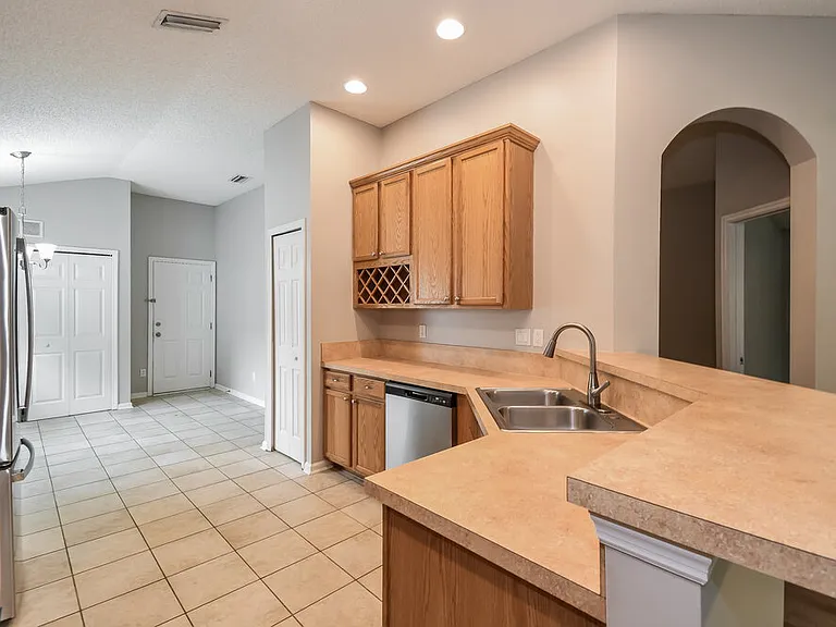 2621 Fernleaf Dr — Photo 6