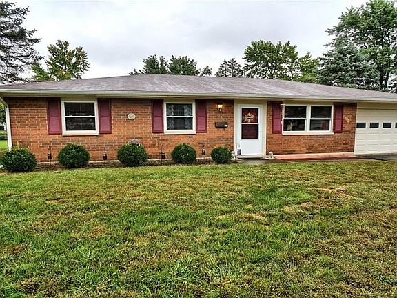 3rd image of 1005 Nutmeg Sq N