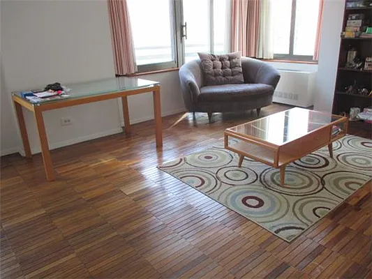 Rented by Sumitomo Real Estate Sales | media 21