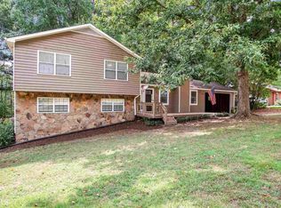 1584 Mill Run Ct, Lawrenceville, GA 30046