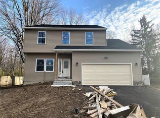 4822 Glencrest Ave, Liverpool, NY 13088