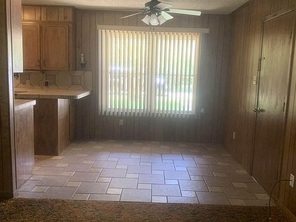 4th image of 214 County Road 3560