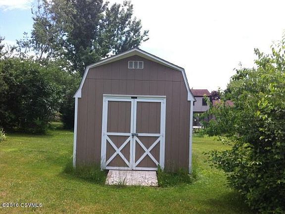 3rd image of 315 Fairmont Dr